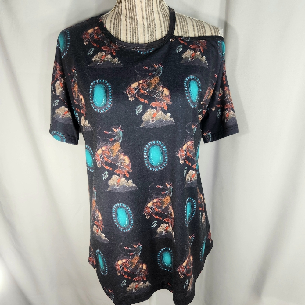 Rizy Train Black Western Rodeo Cowboy Bucking Bronco 1 Cold Shoulder Top Medium